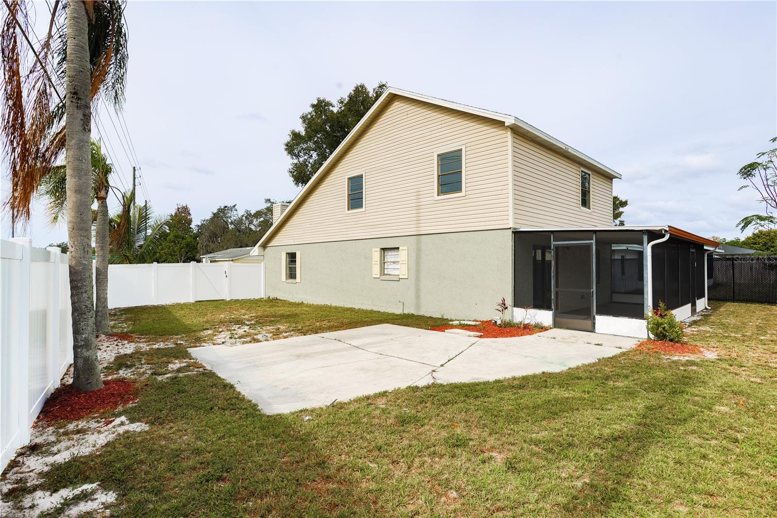 3302 TIMBERLINE RD W