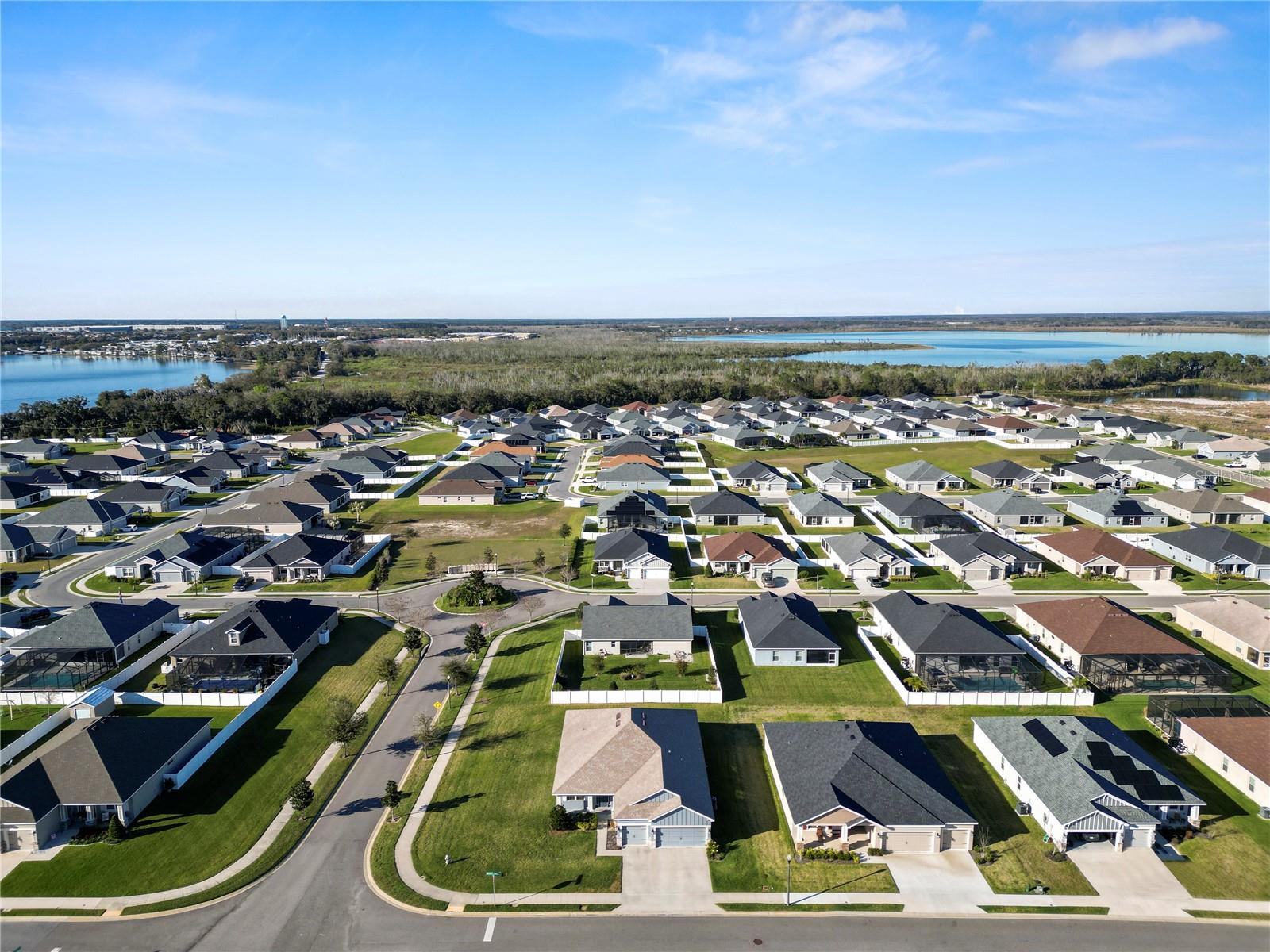 220 WALKERS POINT DR