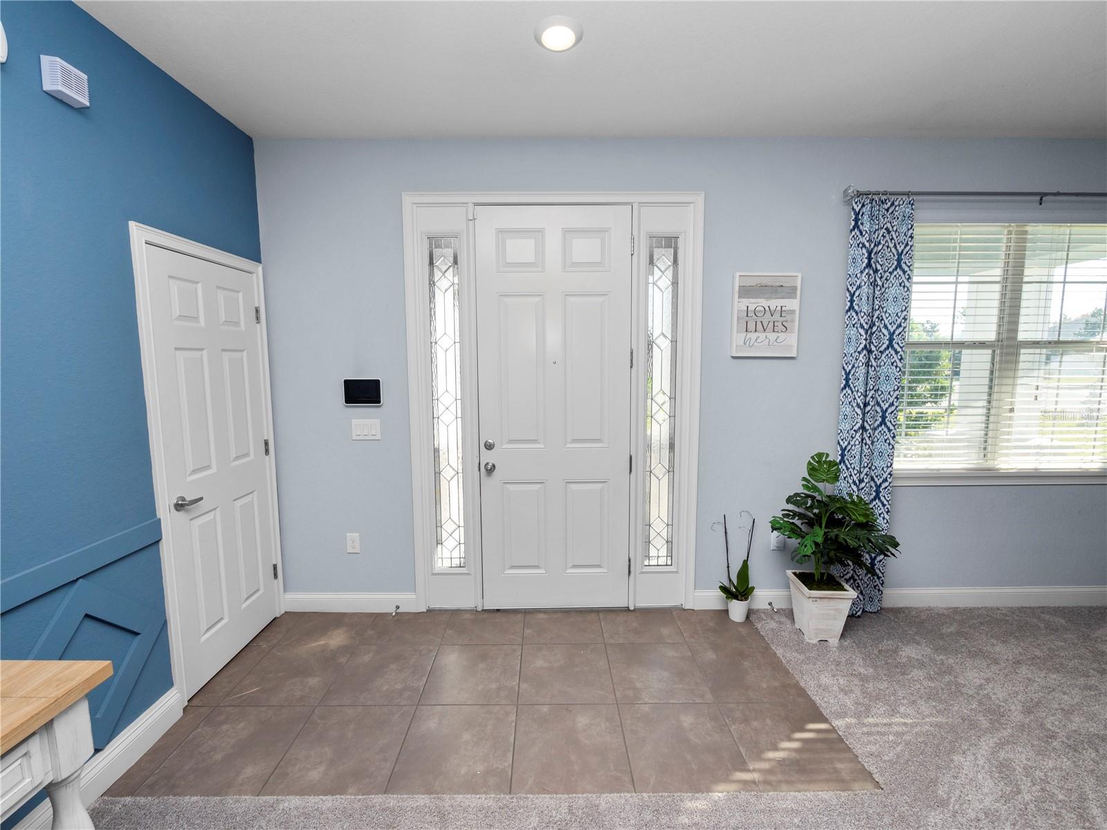 220 WALKERS POINT DR