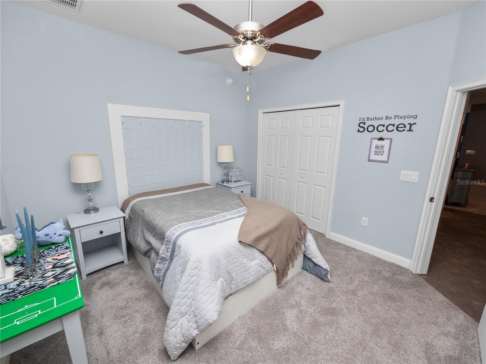 220 WALKERS POINT DR