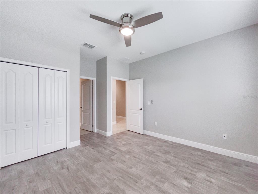 183 BROOKES PL