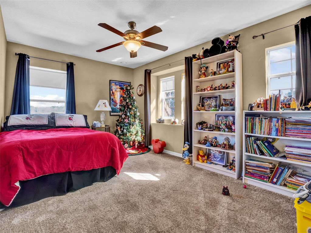 702 REFLECTIONS LN