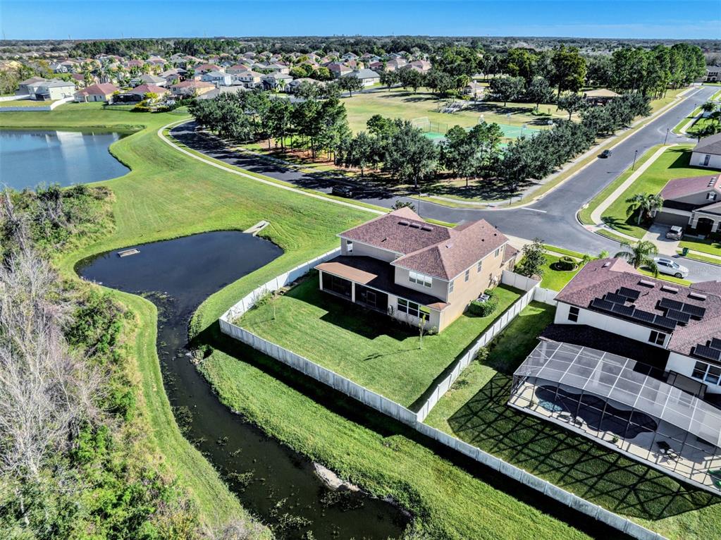 702 REFLECTIONS LN