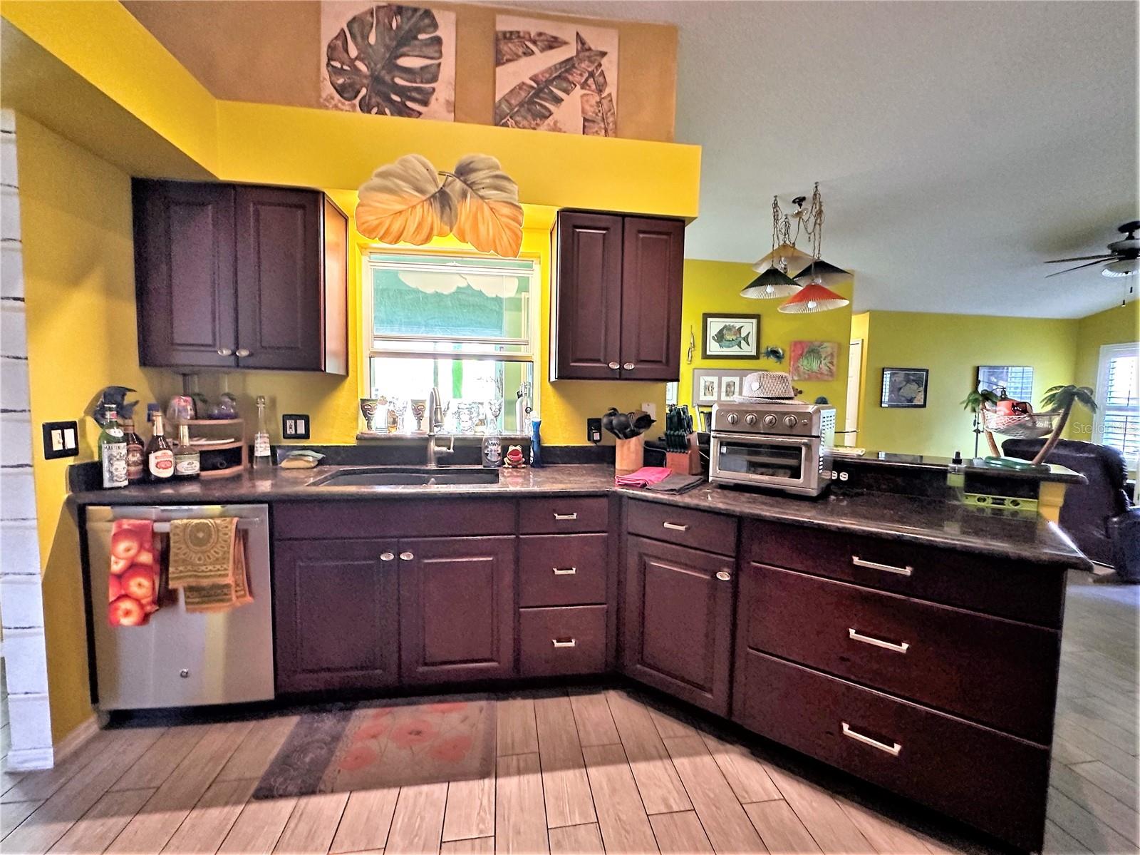 206 COUNTRY LANDING BLVD