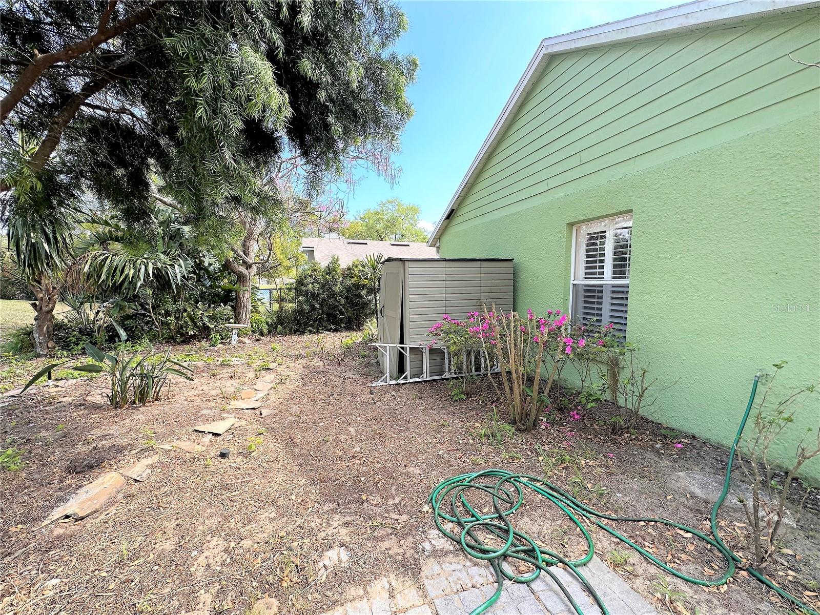 206 COUNTRY LANDING BLVD
