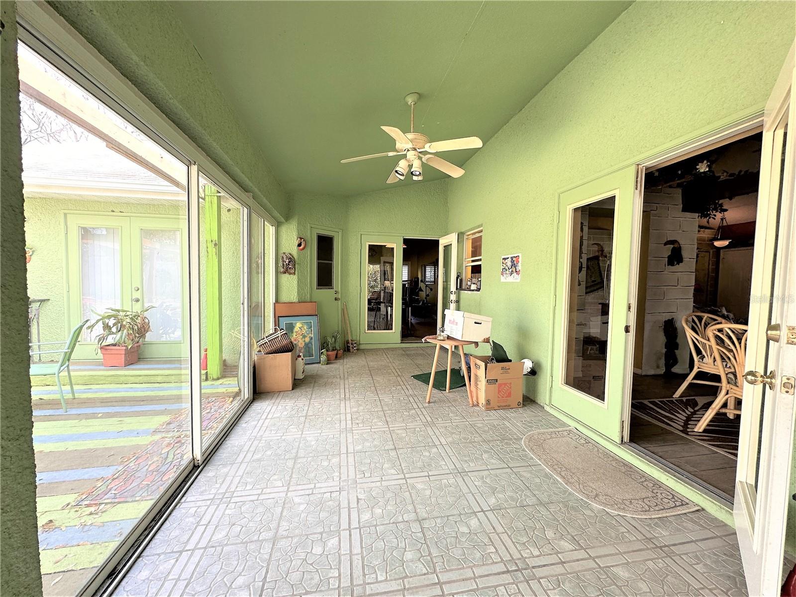 206 COUNTRY LANDING BLVD
