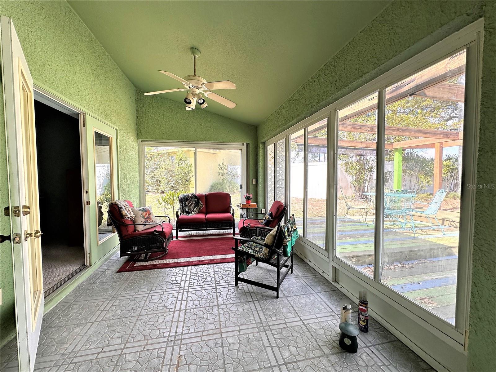 206 COUNTRY LANDING BLVD