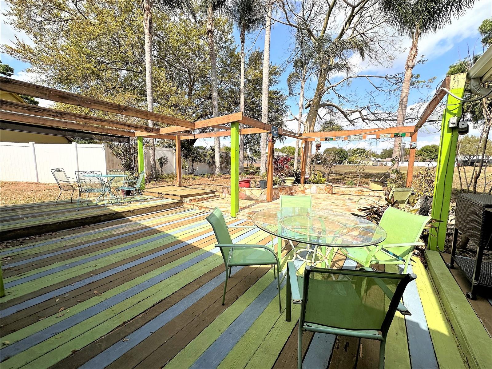 206 COUNTRY LANDING BLVD
