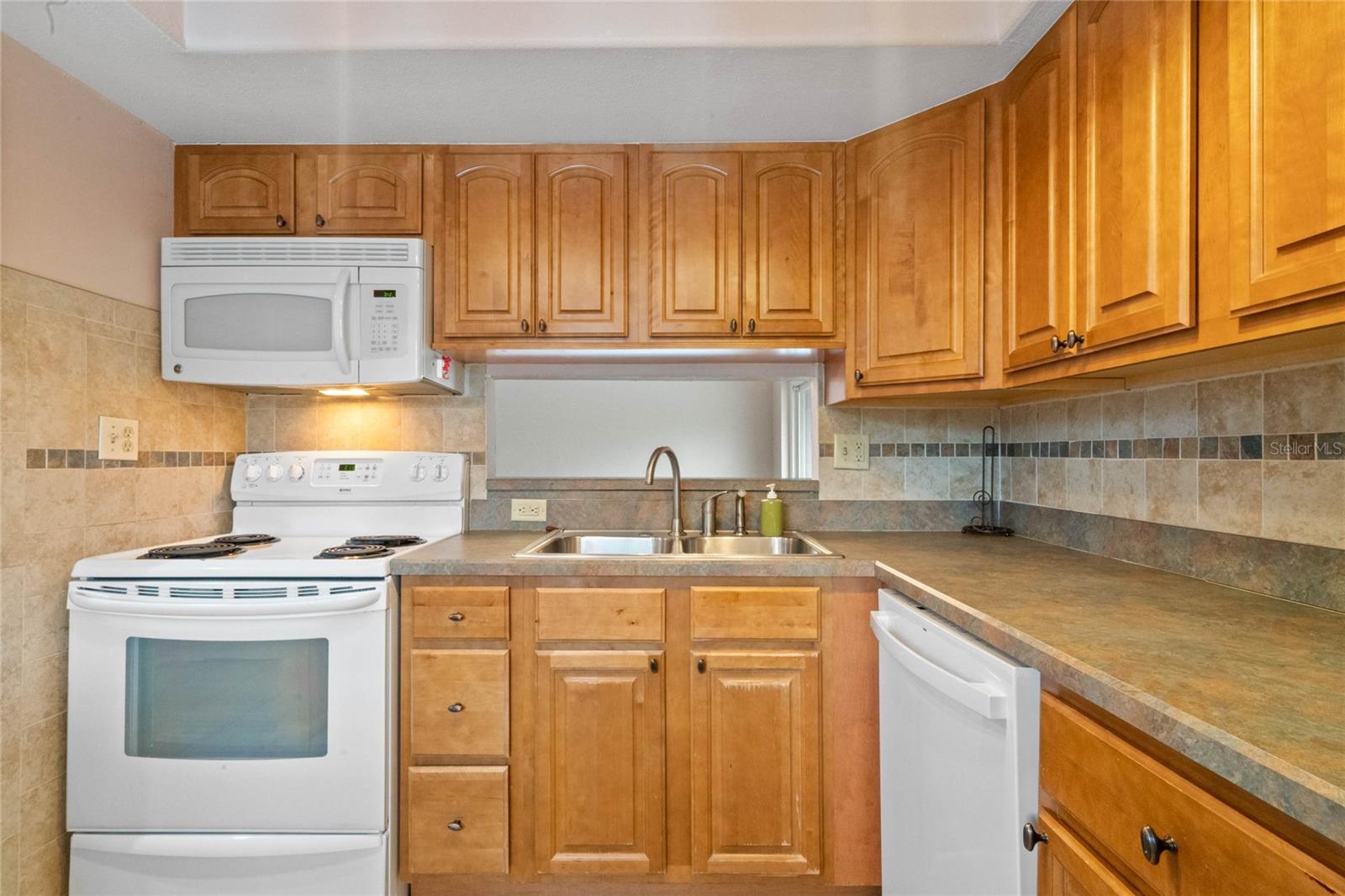 211 ESPLANADE WAY #109