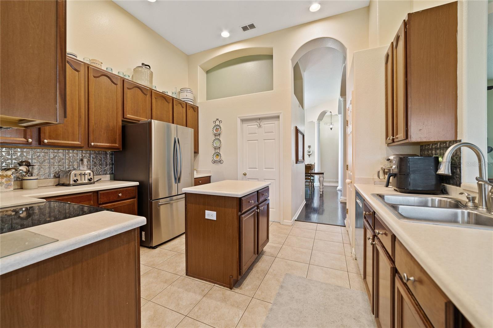 645 STRIHAL LOOP