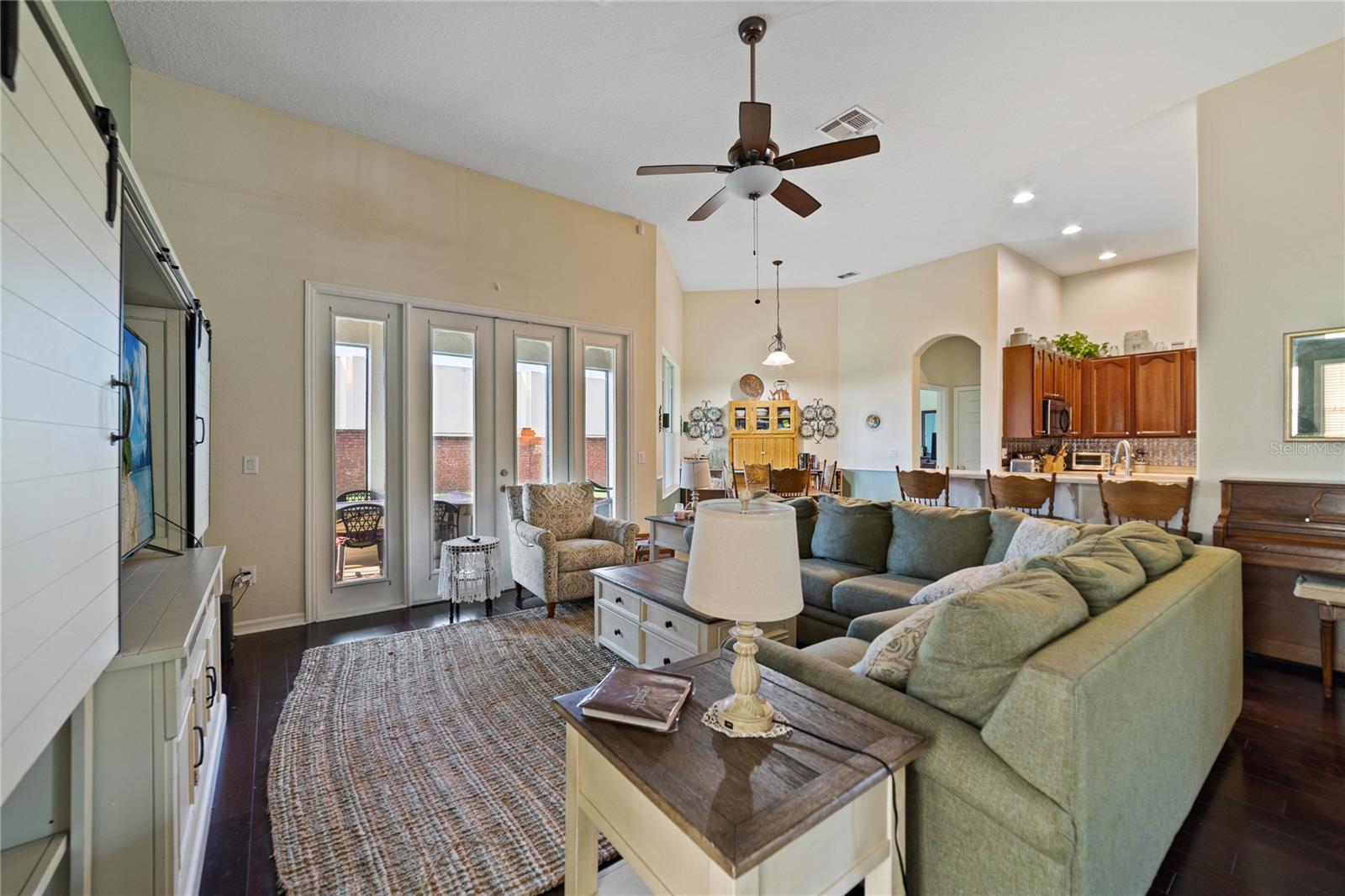 645 STRIHAL LOOP