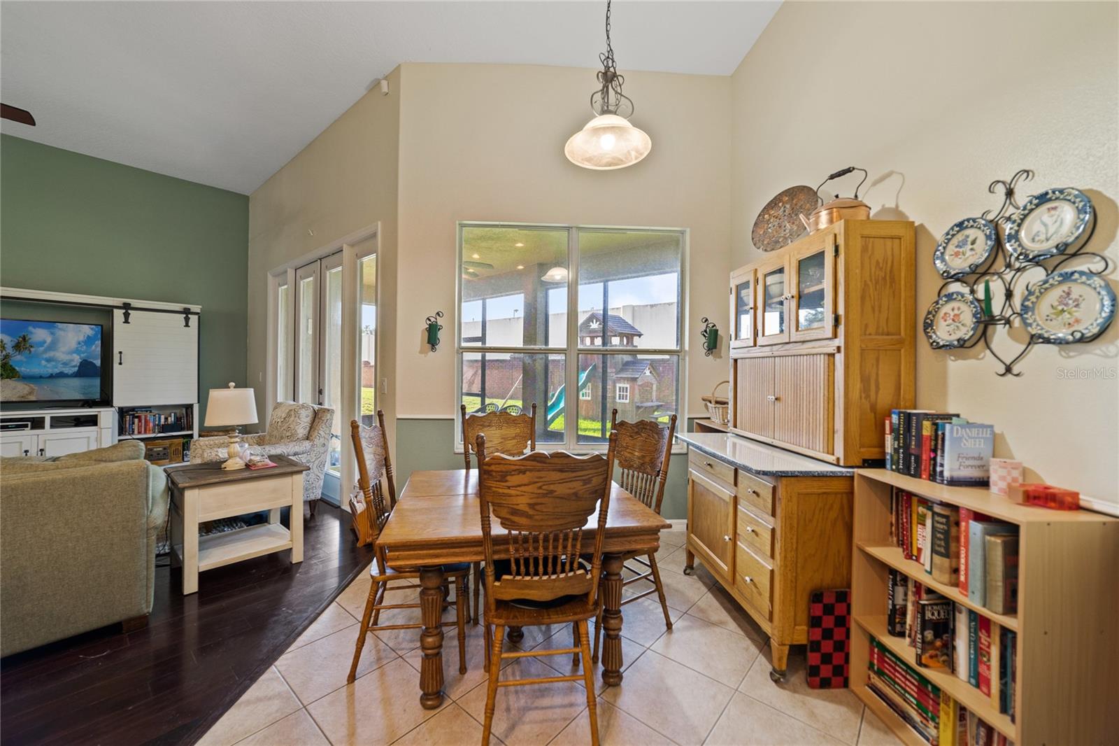 645 STRIHAL LOOP
