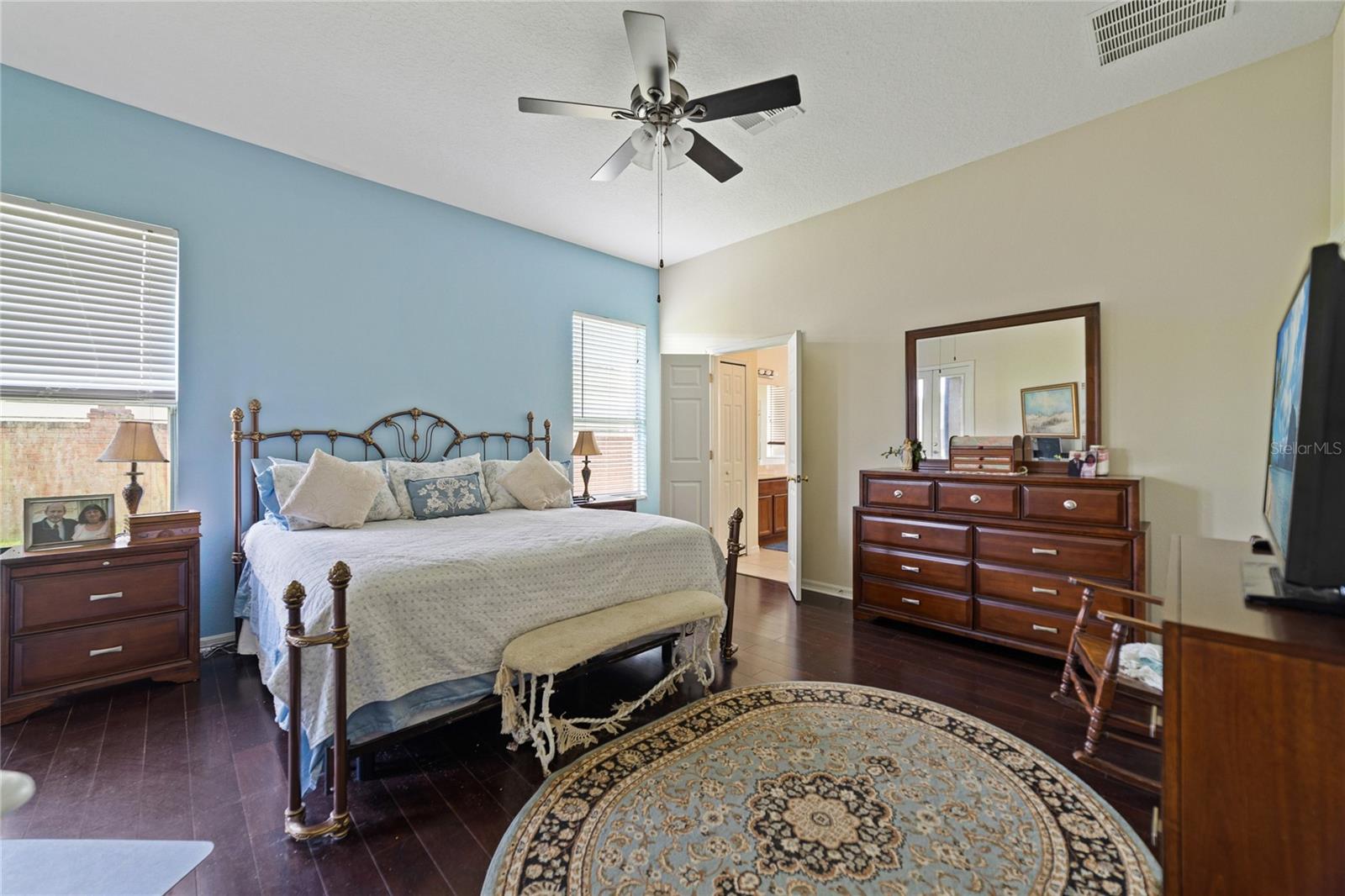 645 STRIHAL LOOP