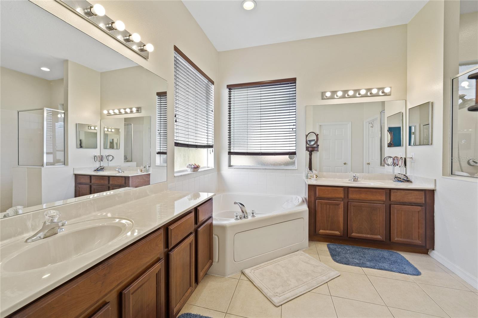 645 STRIHAL LOOP