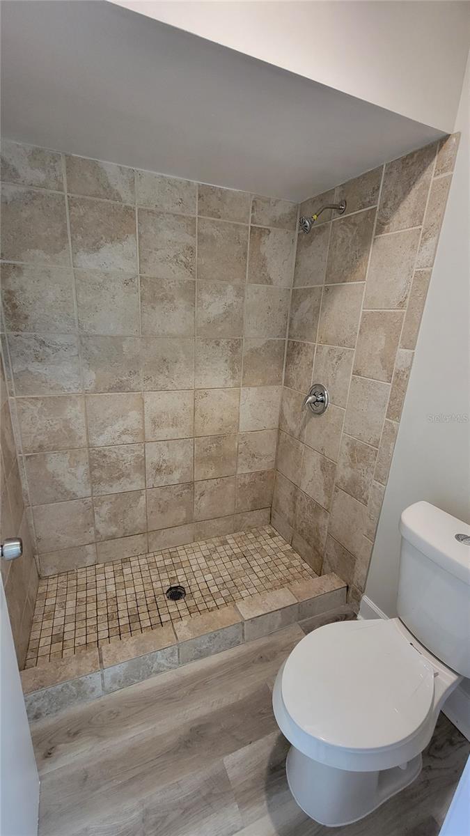 101 WATER OAK DR