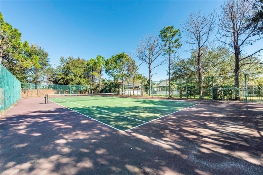 332 LARGOVISTA DR