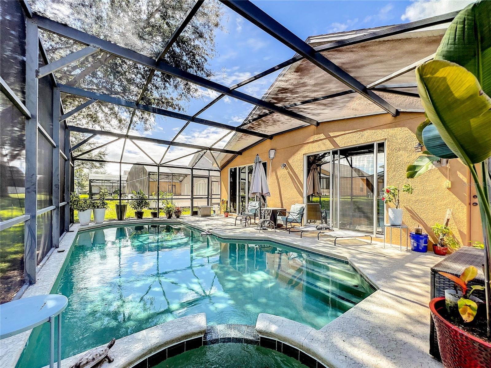 124 MALAGA AVE
