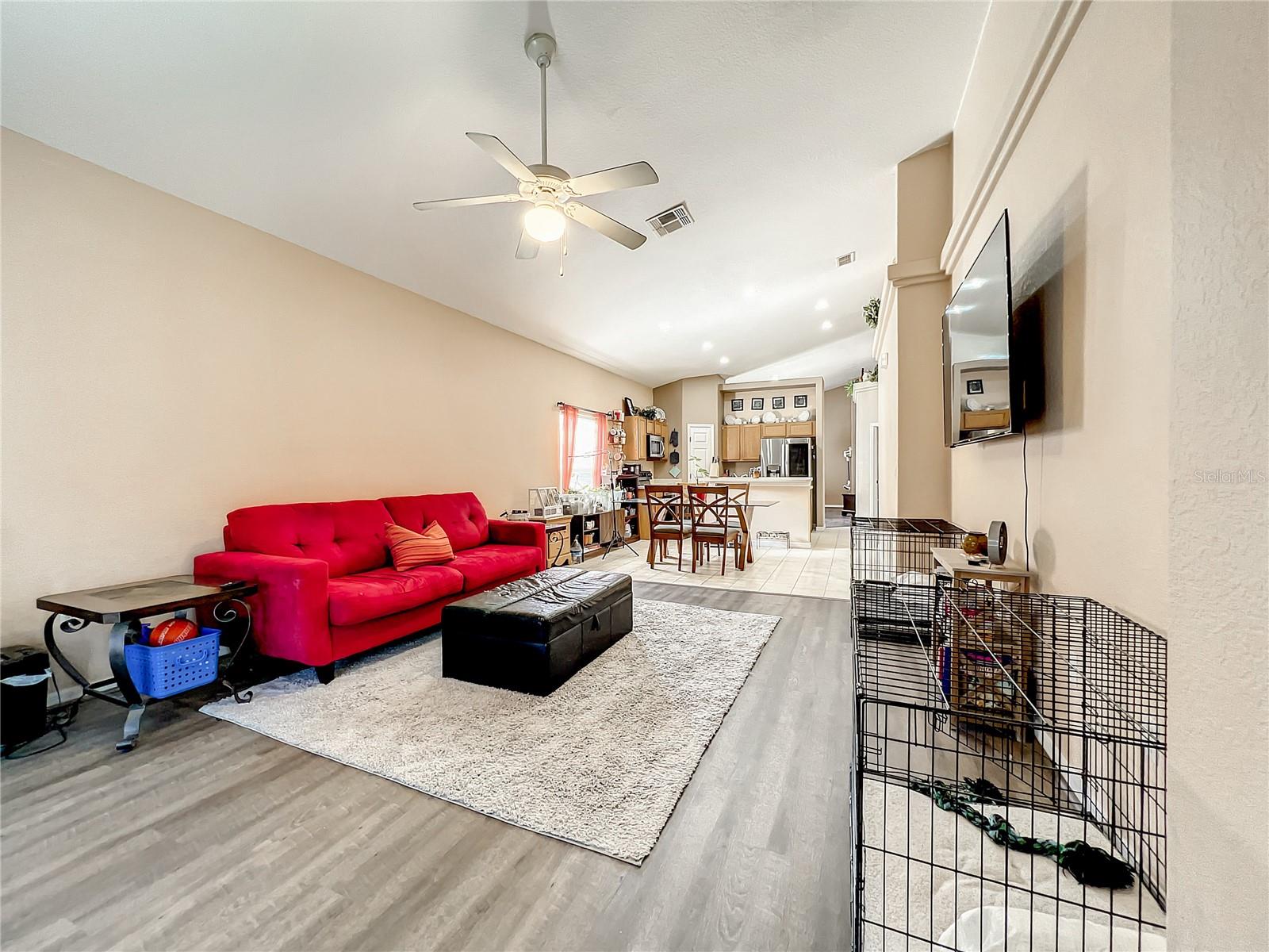 124 MALAGA AVE