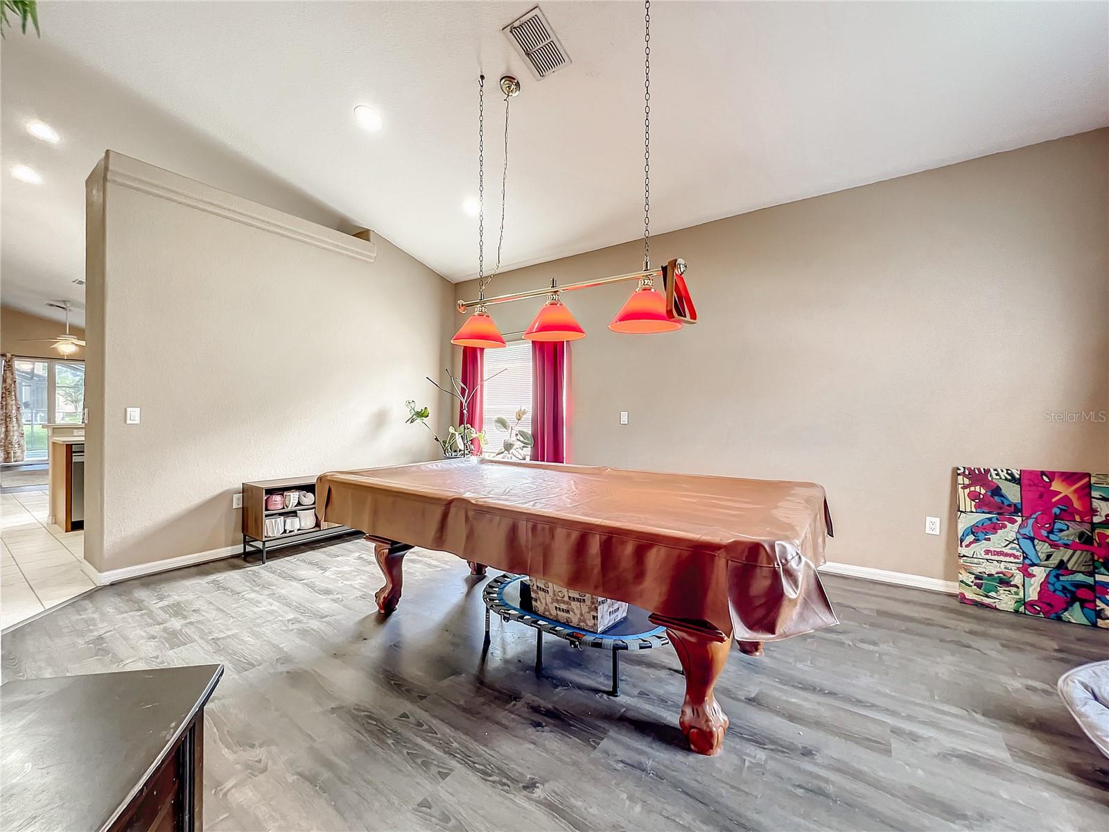 124 MALAGA AVE