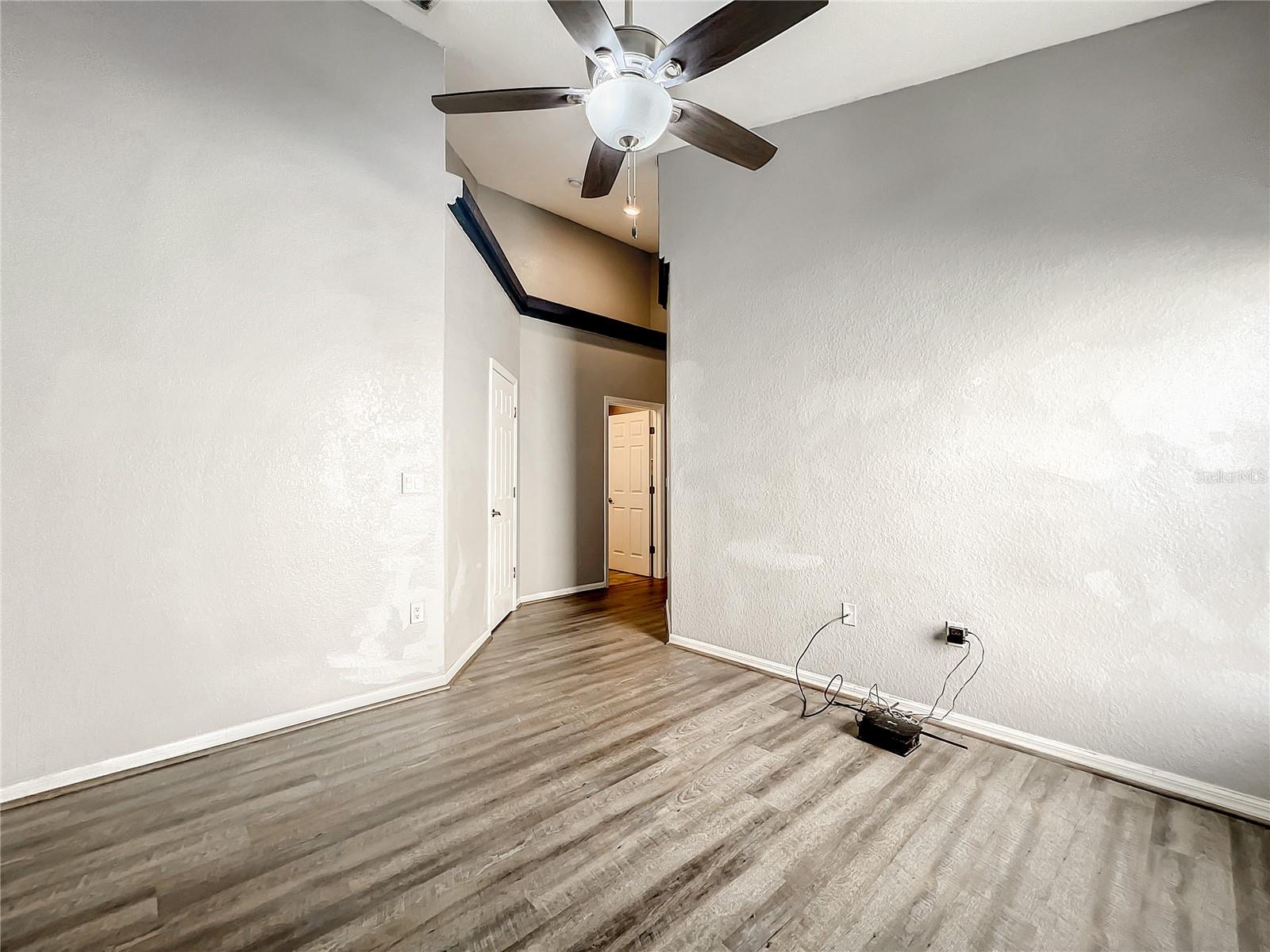 124 MALAGA AVE