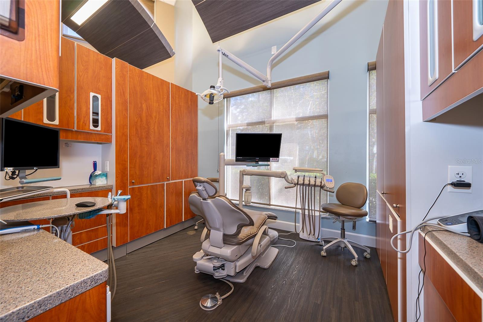 422 S ALAFAYA TRL #27