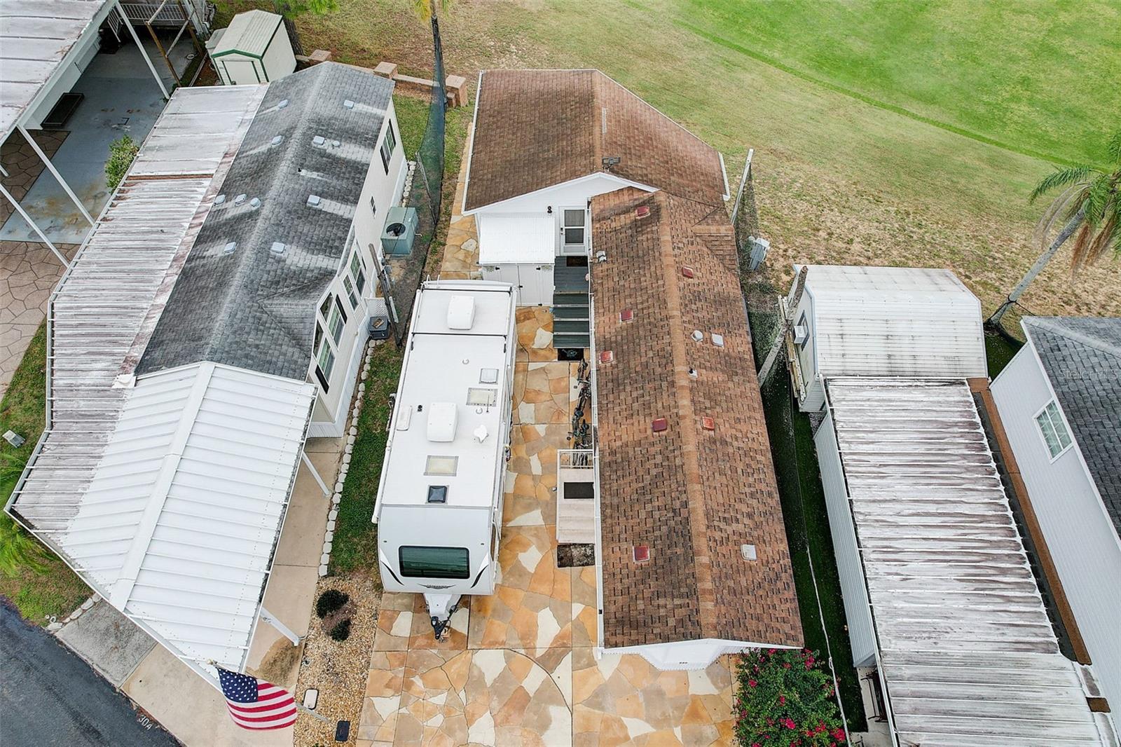 226 ST GEORGE DR