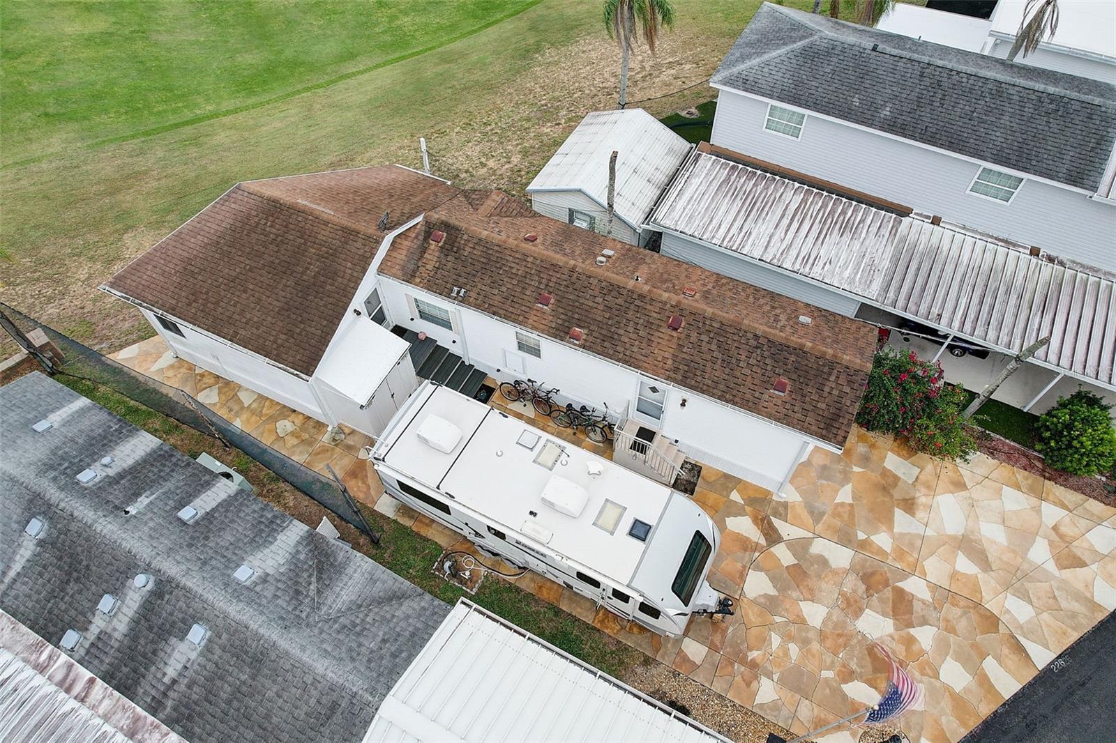 226 ST GEORGE DR
