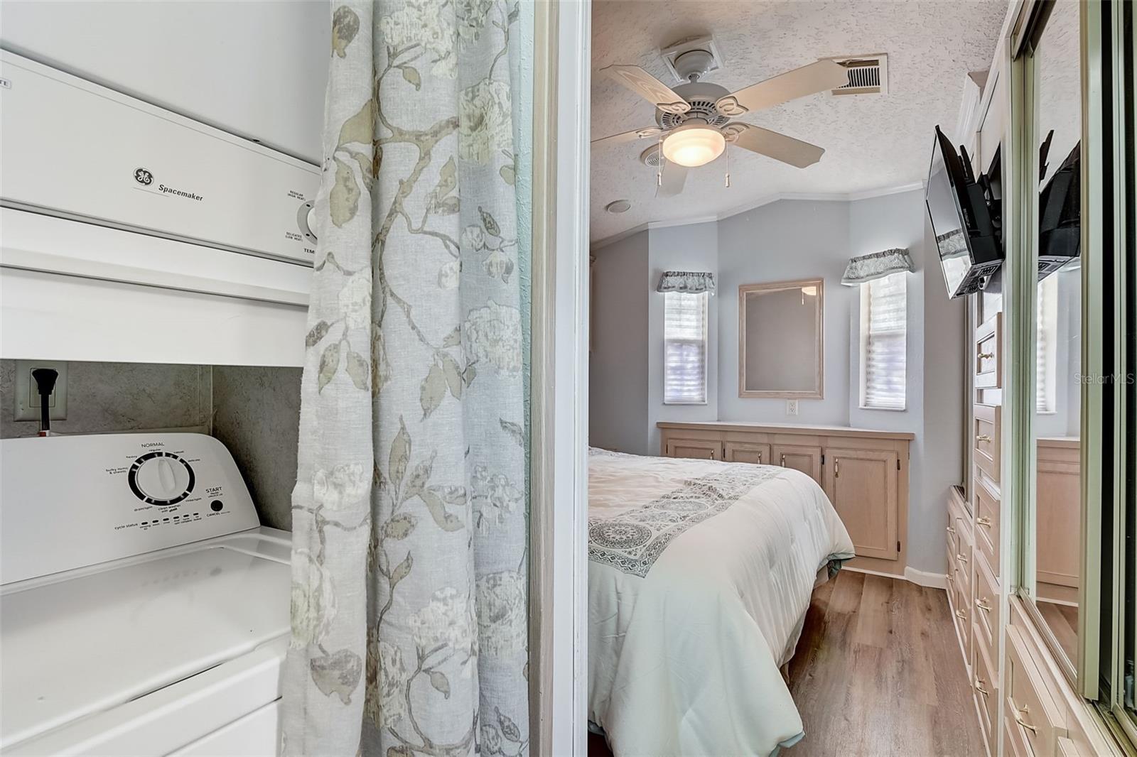 226 ST GEORGE DR