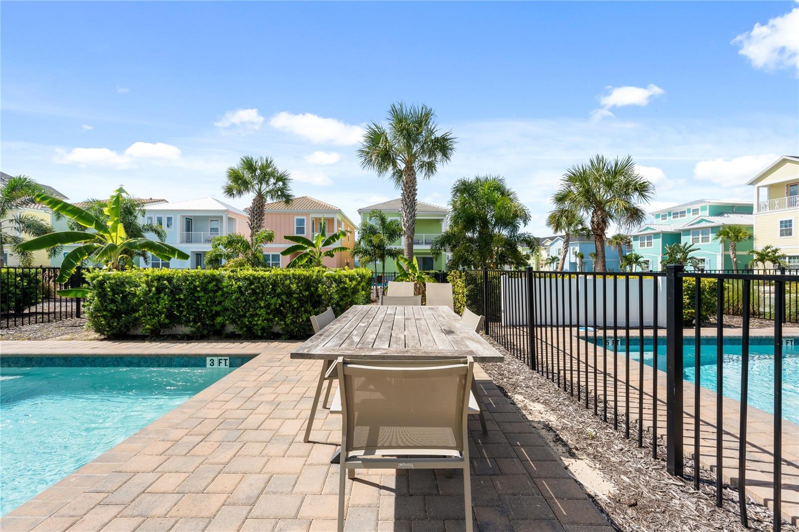 8040 SANDY TOES WAY