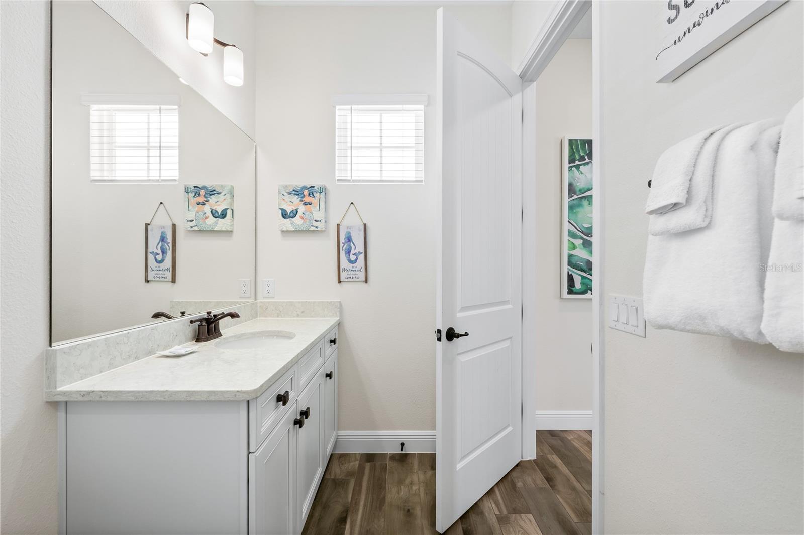 8040 SANDY TOES WAY