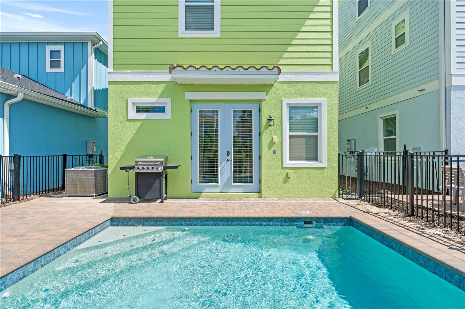 8040 SANDY TOES WAY