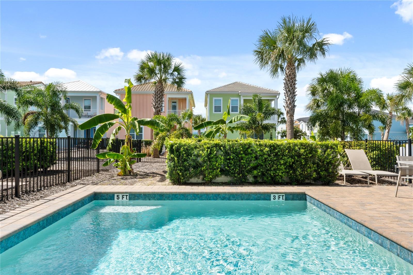 8040 SANDY TOES WAY