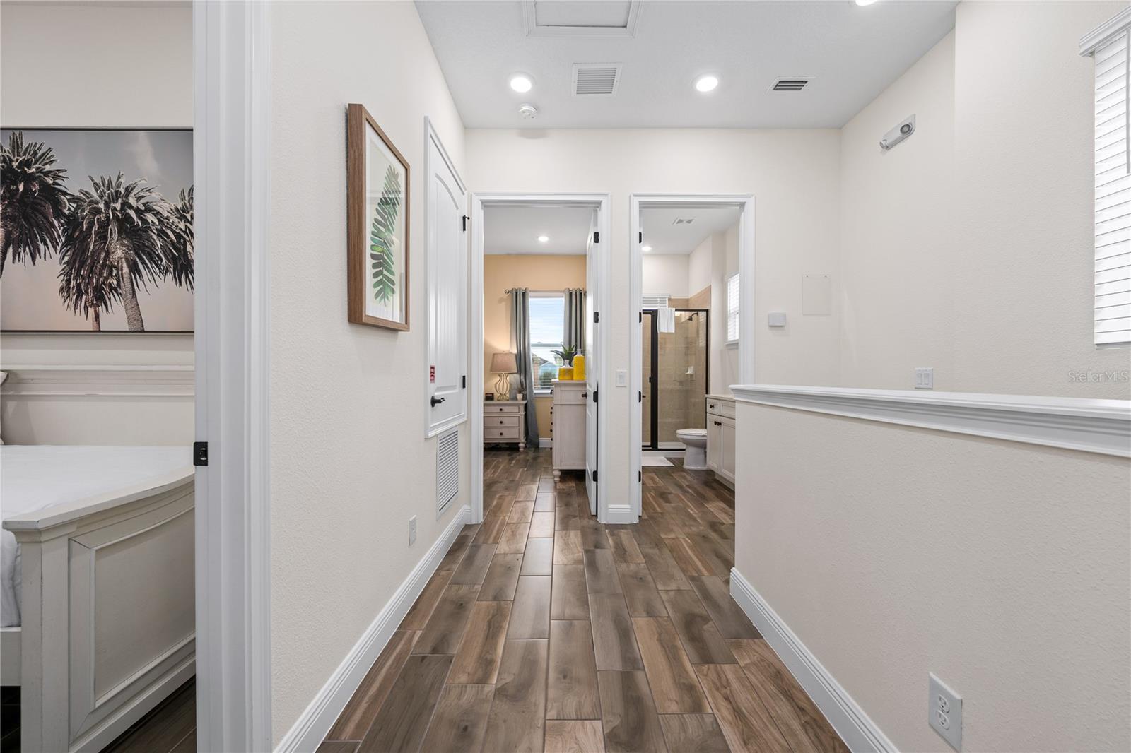 8040 SANDY TOES WAY