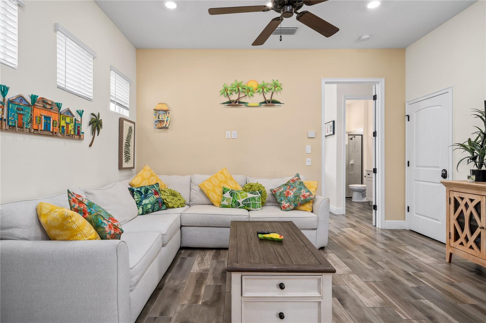 8040 SANDY TOES WAY