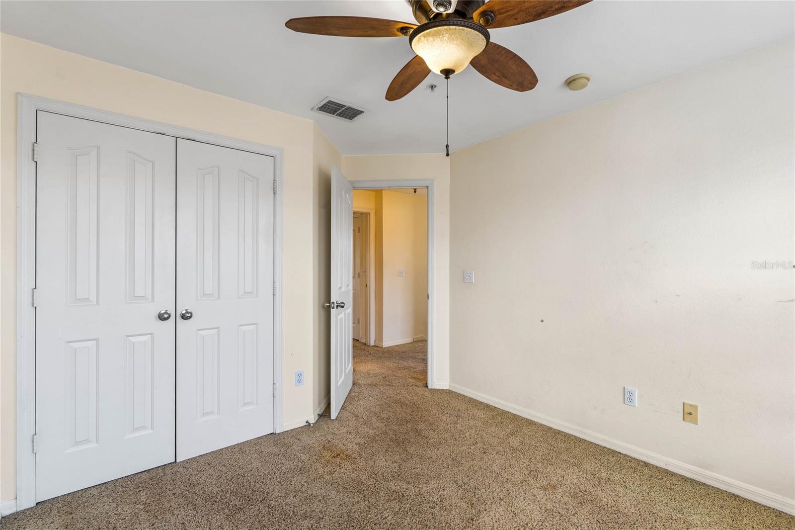 730 CENTERVALE DR