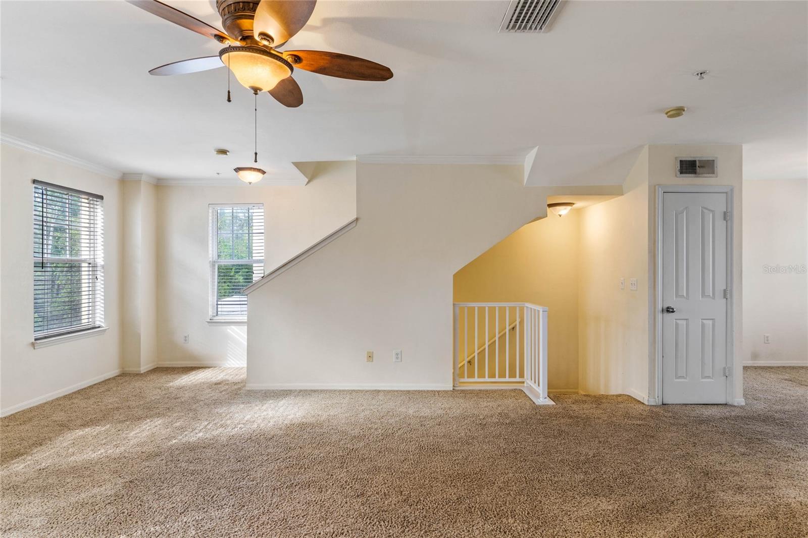 730 CENTERVALE DR