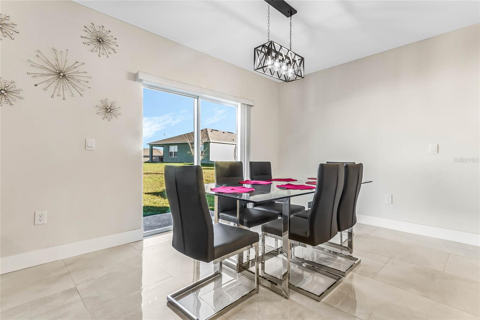 845 SUN BURST RD