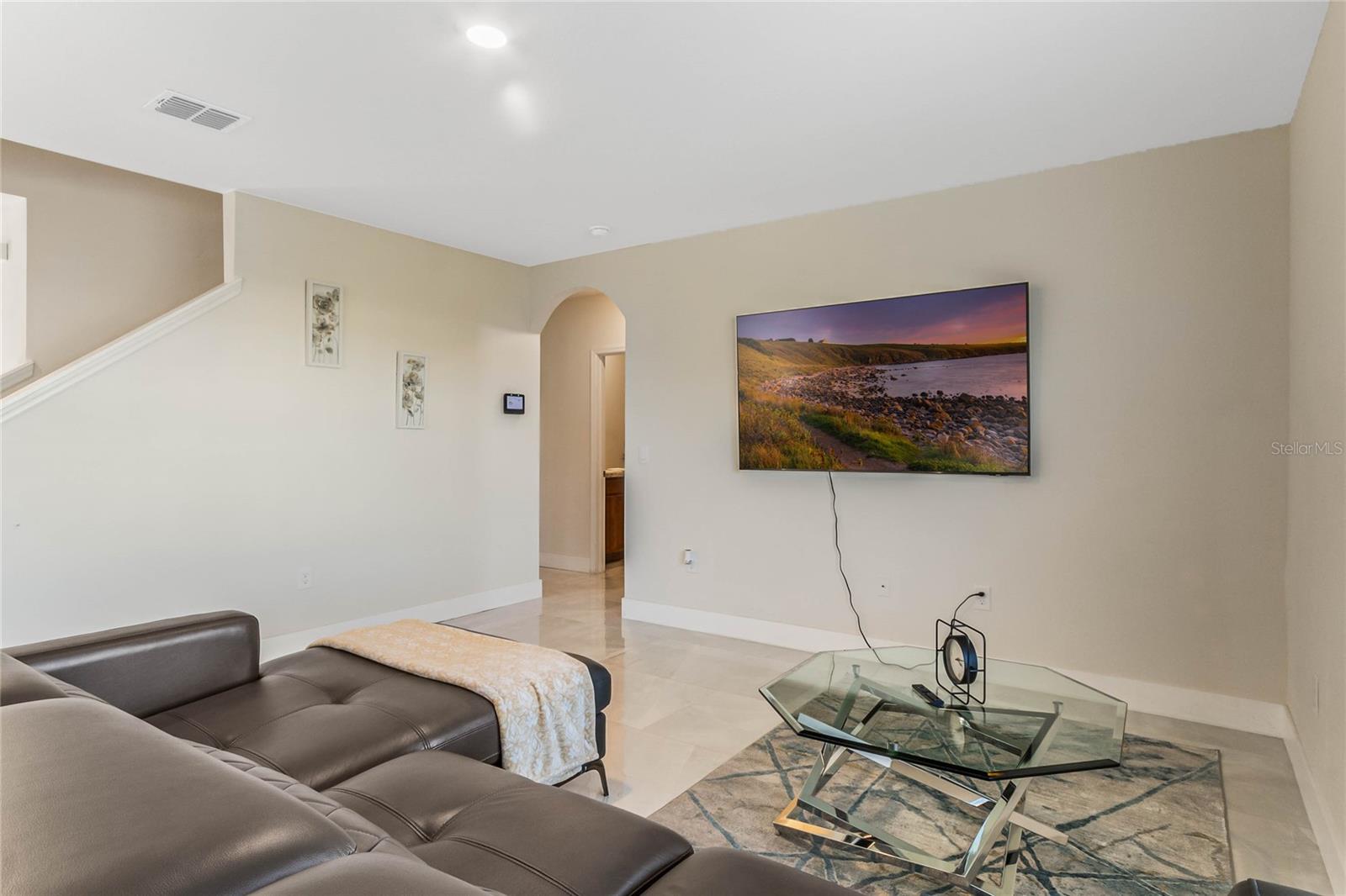 845 SUN BURST RD