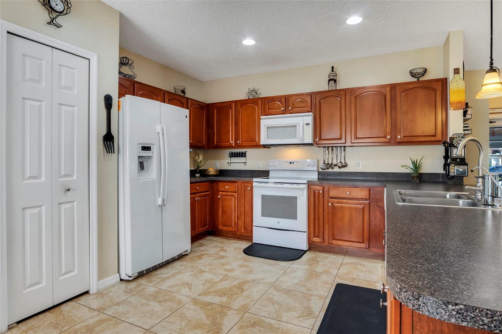 6 FLATFISH DR