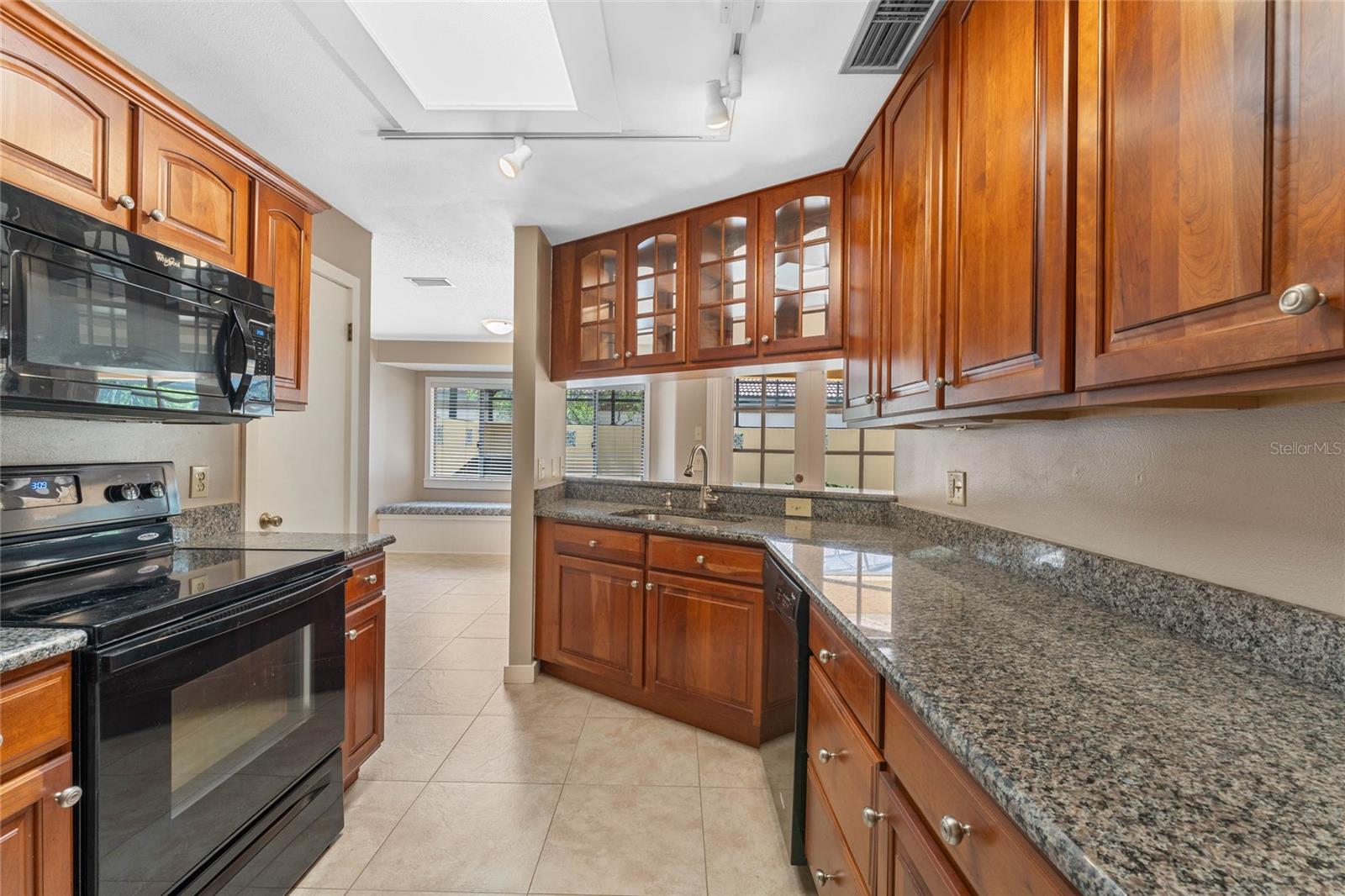 249 WATERFORD CT