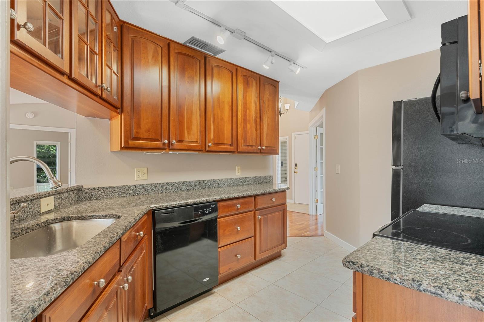 249 WATERFORD CT