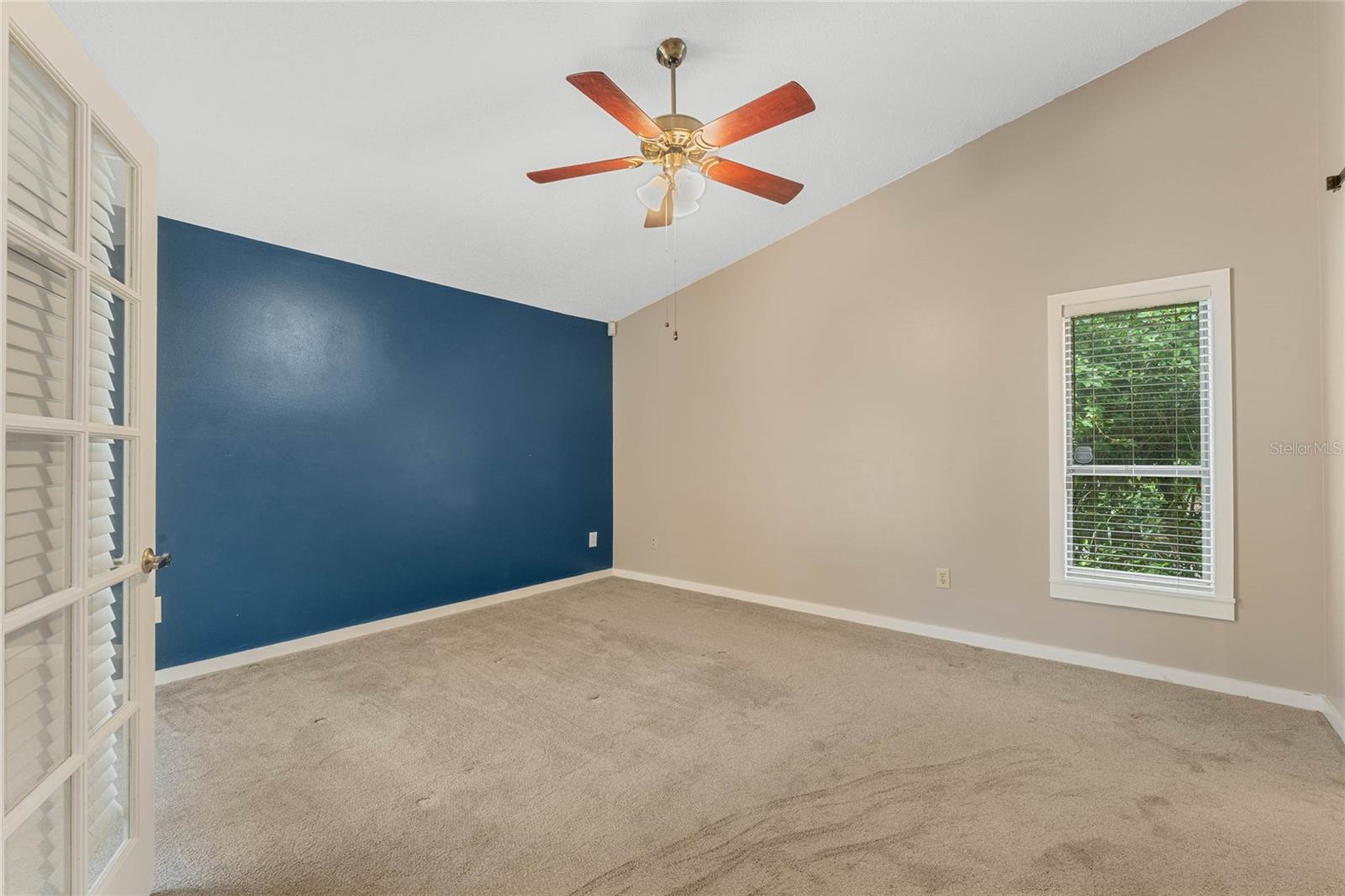 249 WATERFORD CT
