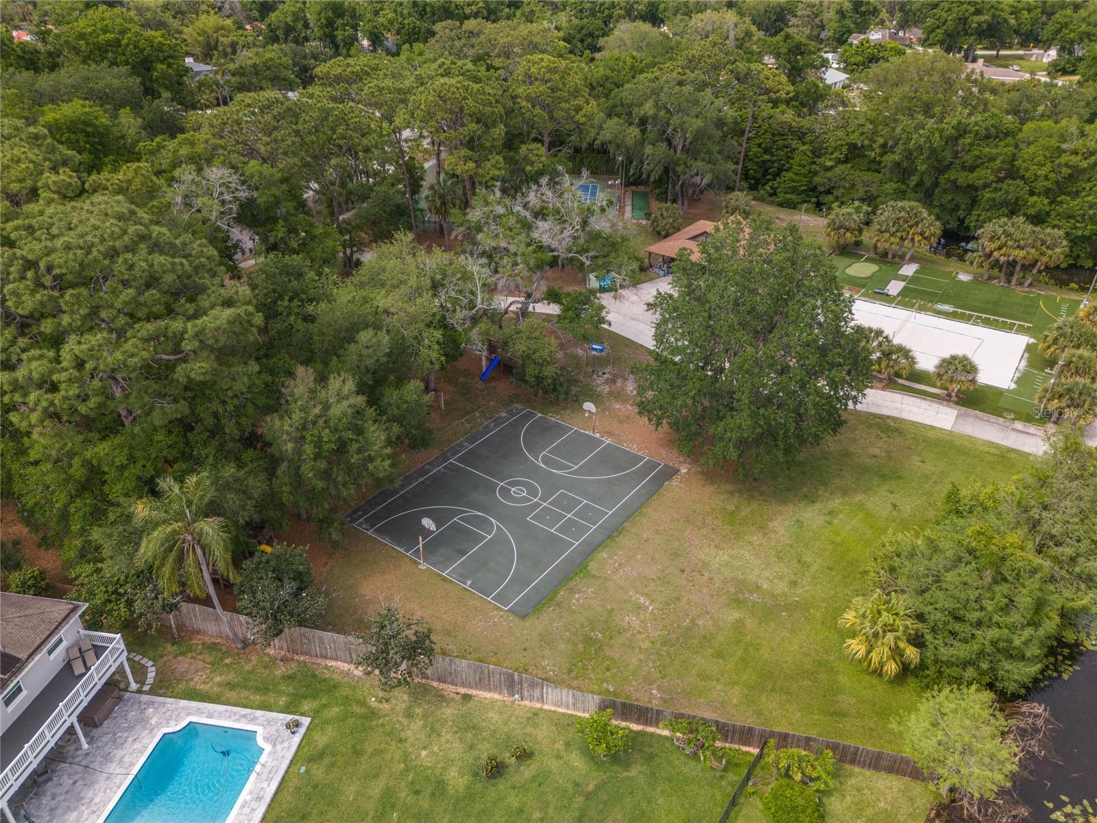 249 WATERFORD CT