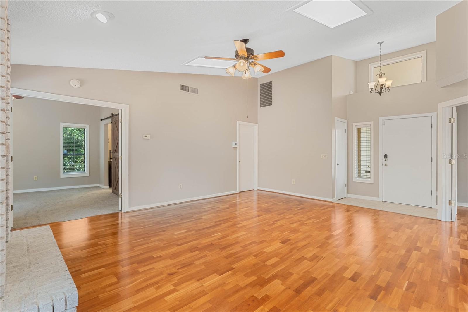 249 WATERFORD CT