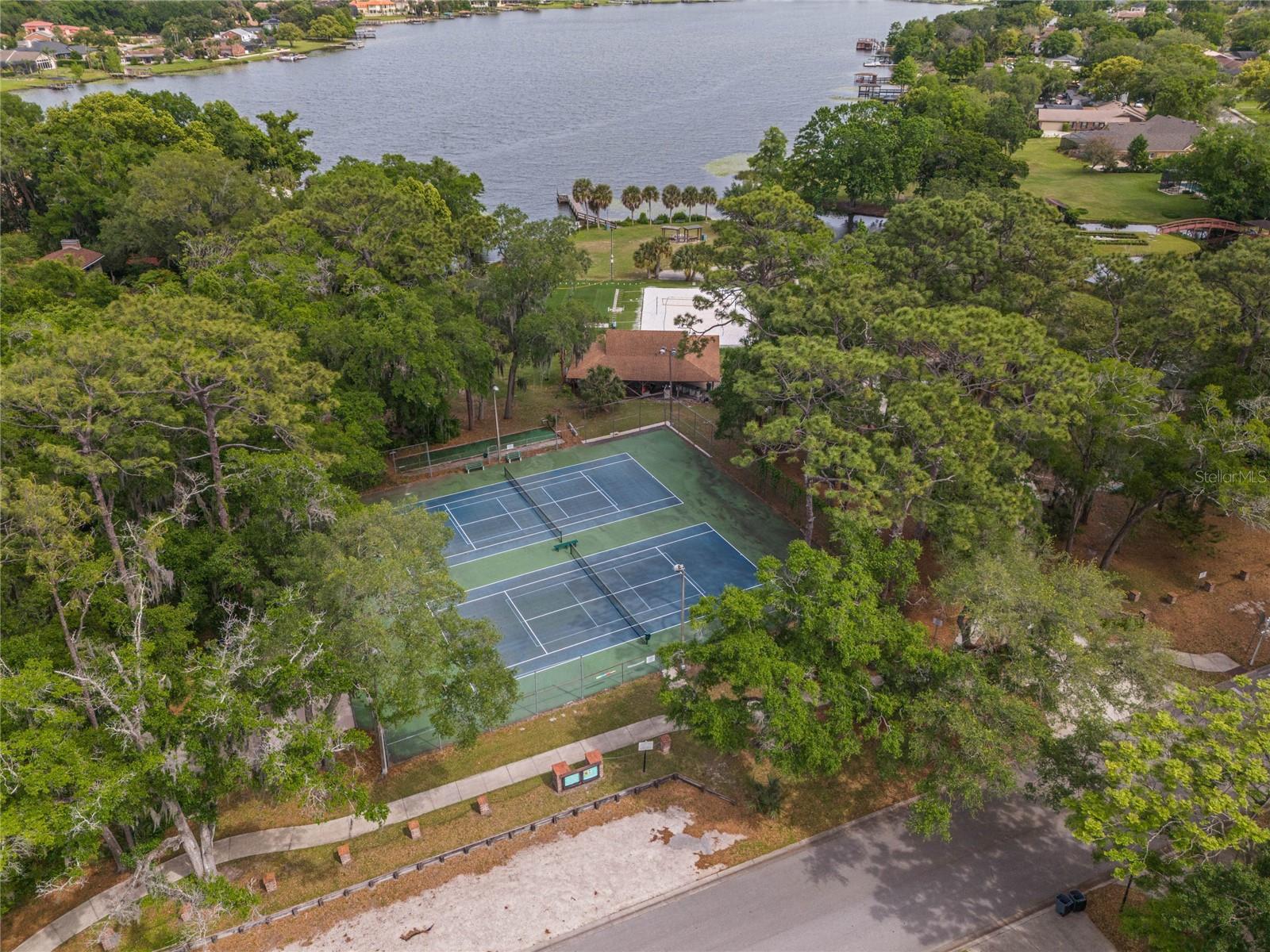 249 WATERFORD CT