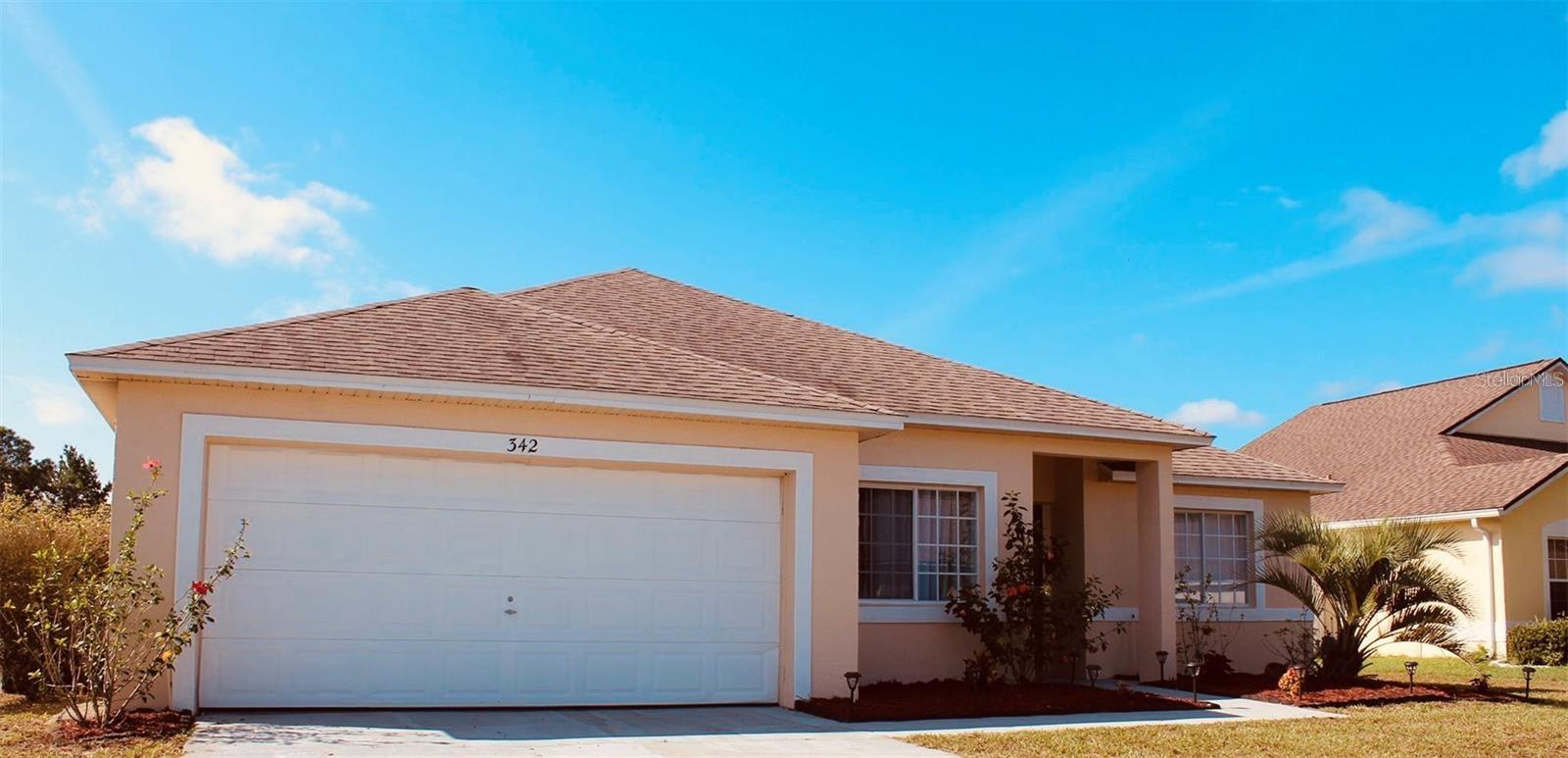 342 SHADY OAK LOOP