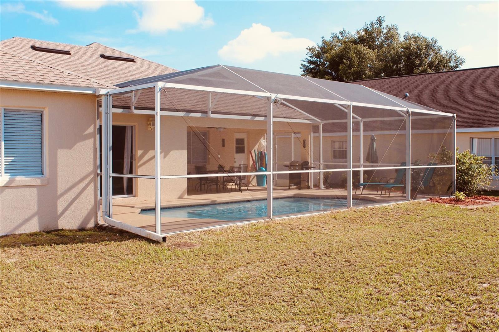 342 SHADY OAK LOOP