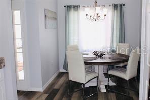 342 SHADY OAK LOOP