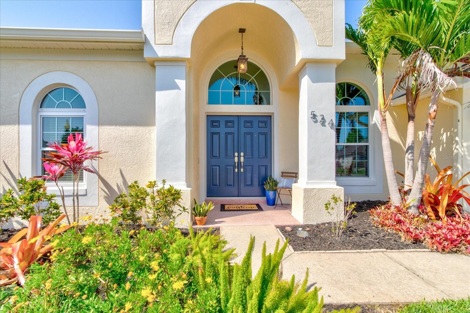 524 LAKEHAVEN CIR