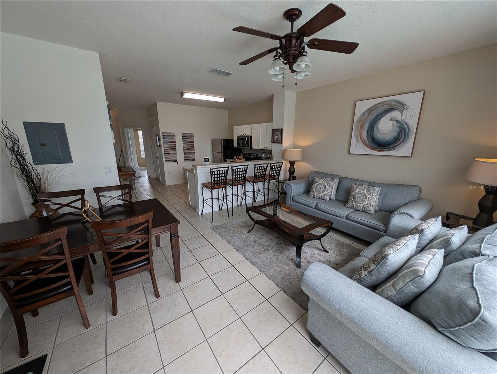 2571 MANESHAW LN